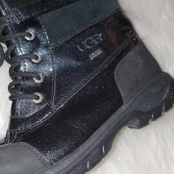 UGG S. 5 Black Leather & Blue Glitter Sides - Picture 7 of 16